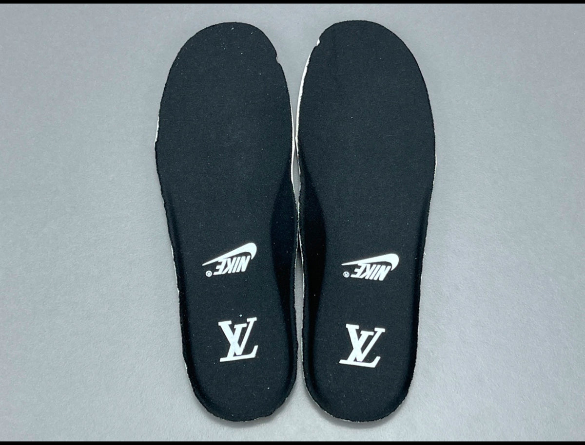Louis Vuitton x Air Force 1 Low 'Triple Black' 2022