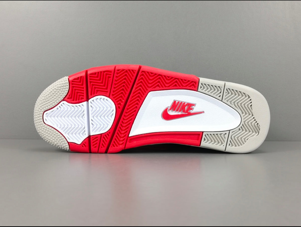 Air Jordan 4 Retro OG 'Fire Red' 2020