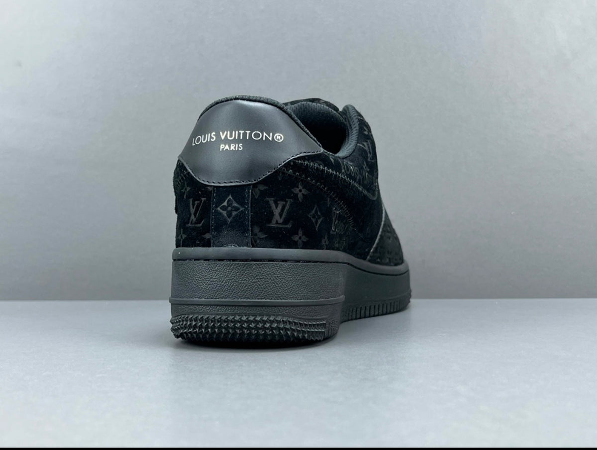 Louis Vuitton x Air Force 1 Low 'Triple Black' 2022